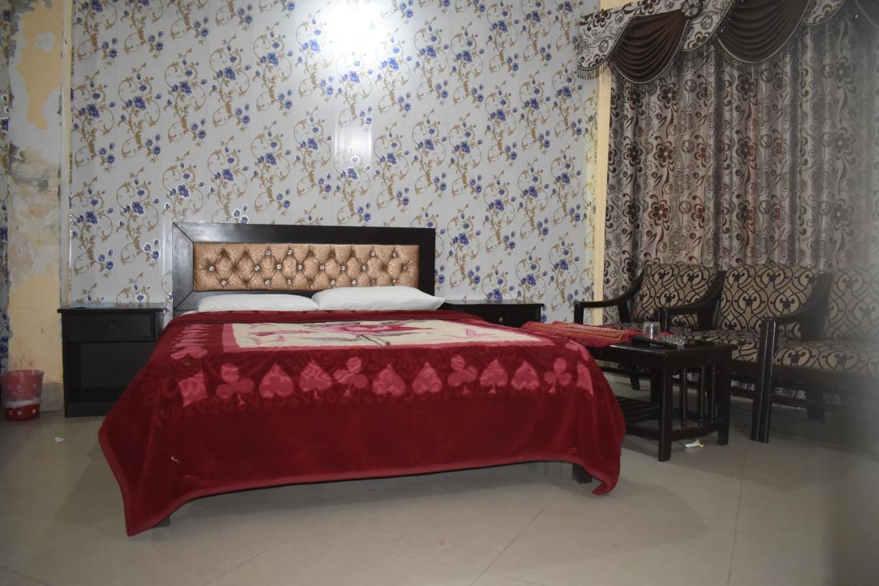 Hotel Sky Inn Rawalpindi Buitenkant foto